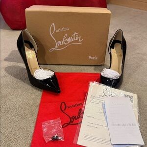 HOT-Christian Louboutins Black Patent Izira 100mm High Heels!!!!👠